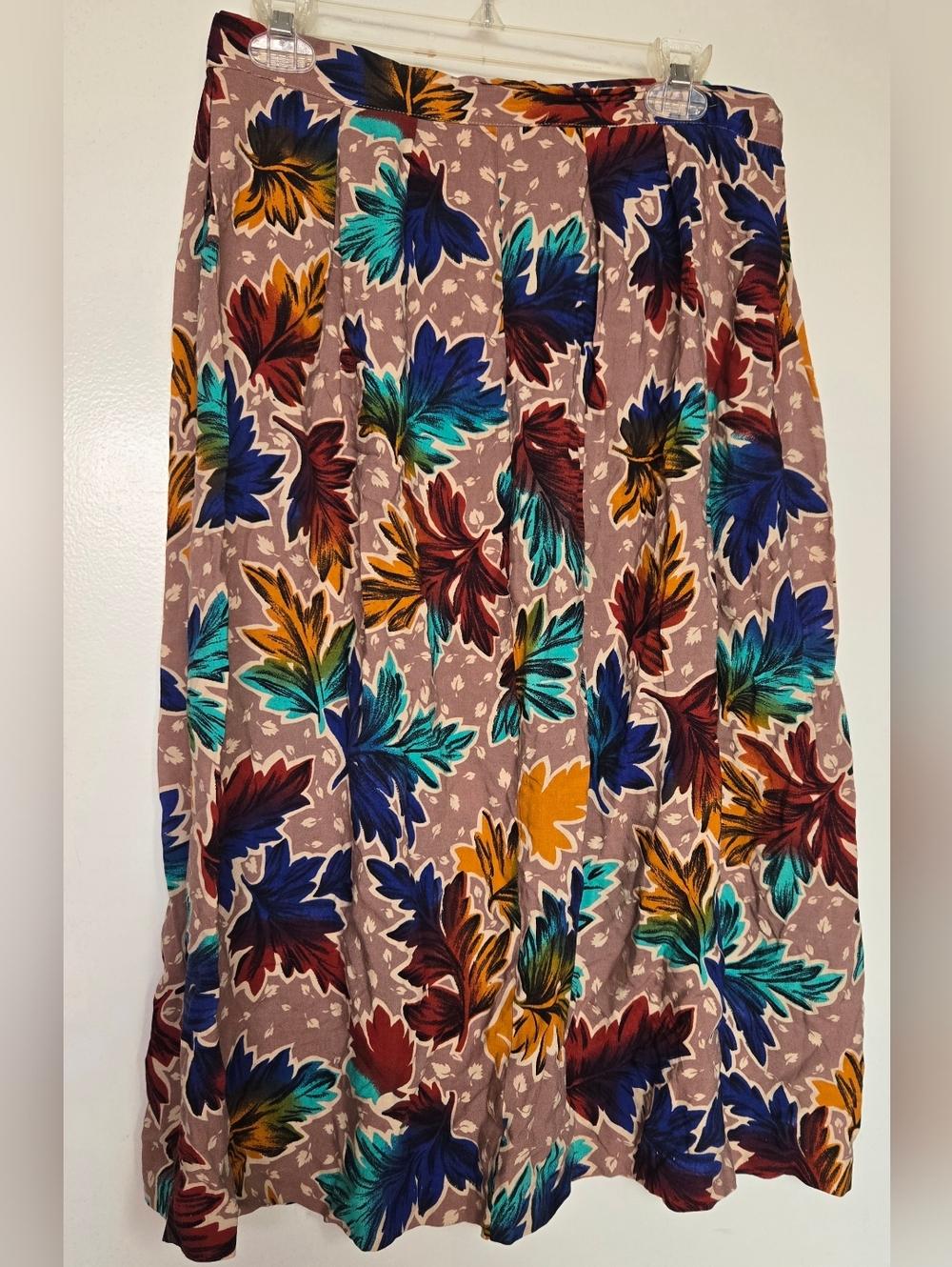 Leaf Print Midi Skirt